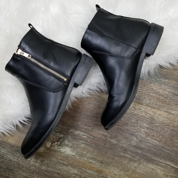 old navy black booties